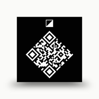 Headstone with QR memorial plate